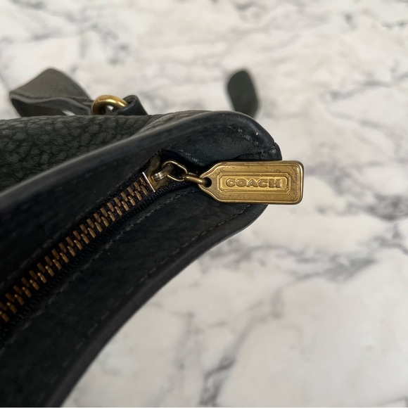 1994 COACH 4932 Nubuck Hunter Green Leather Bucket Shoulder Bag Made in The US - Picture 13 of 15